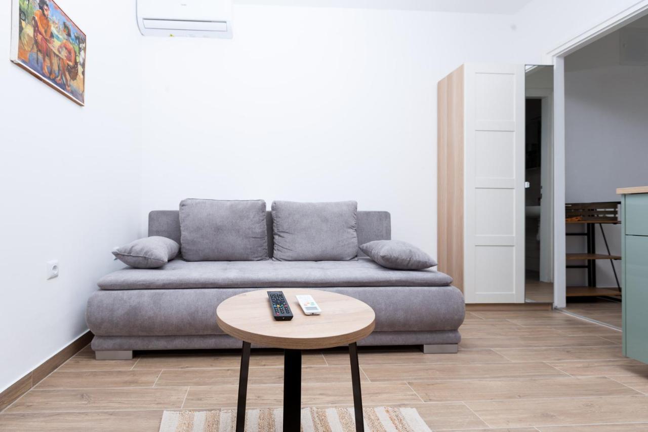 Luka Central Studio Zadar Luaran gambar